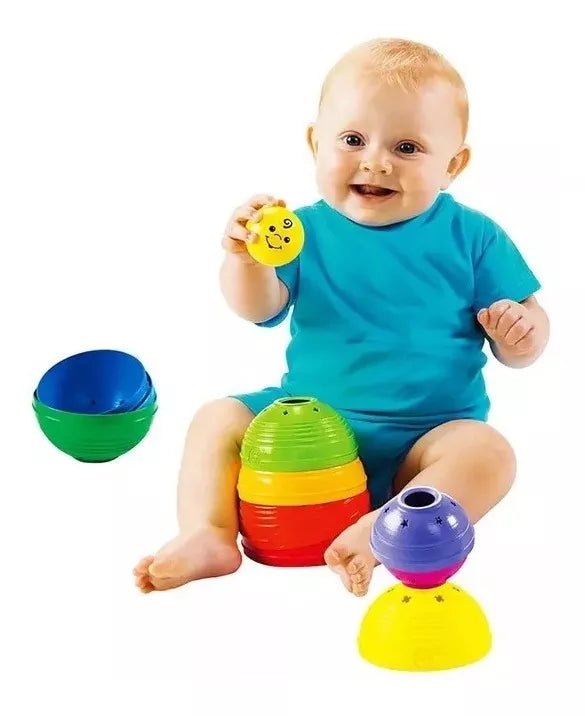 أكواب هرمية متعددة الألوان - KIDSBOX