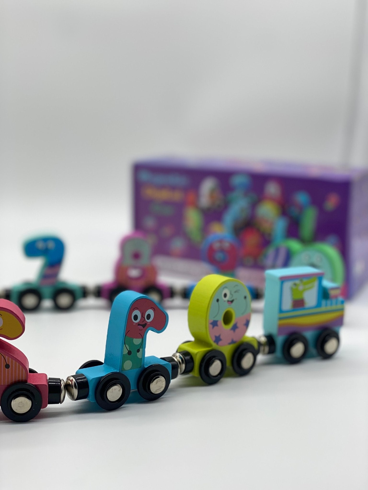 قطار الارقام - KIDSBOX