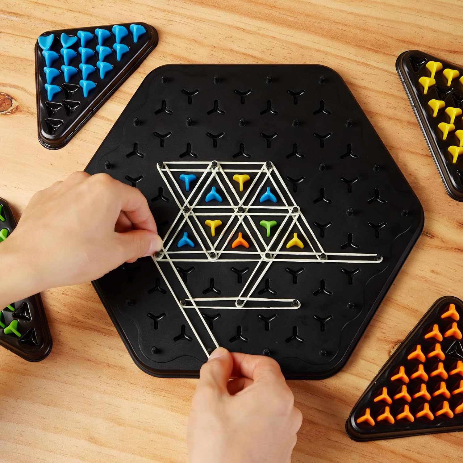 لعبة شطرنج المثلثات - KIDSBOX