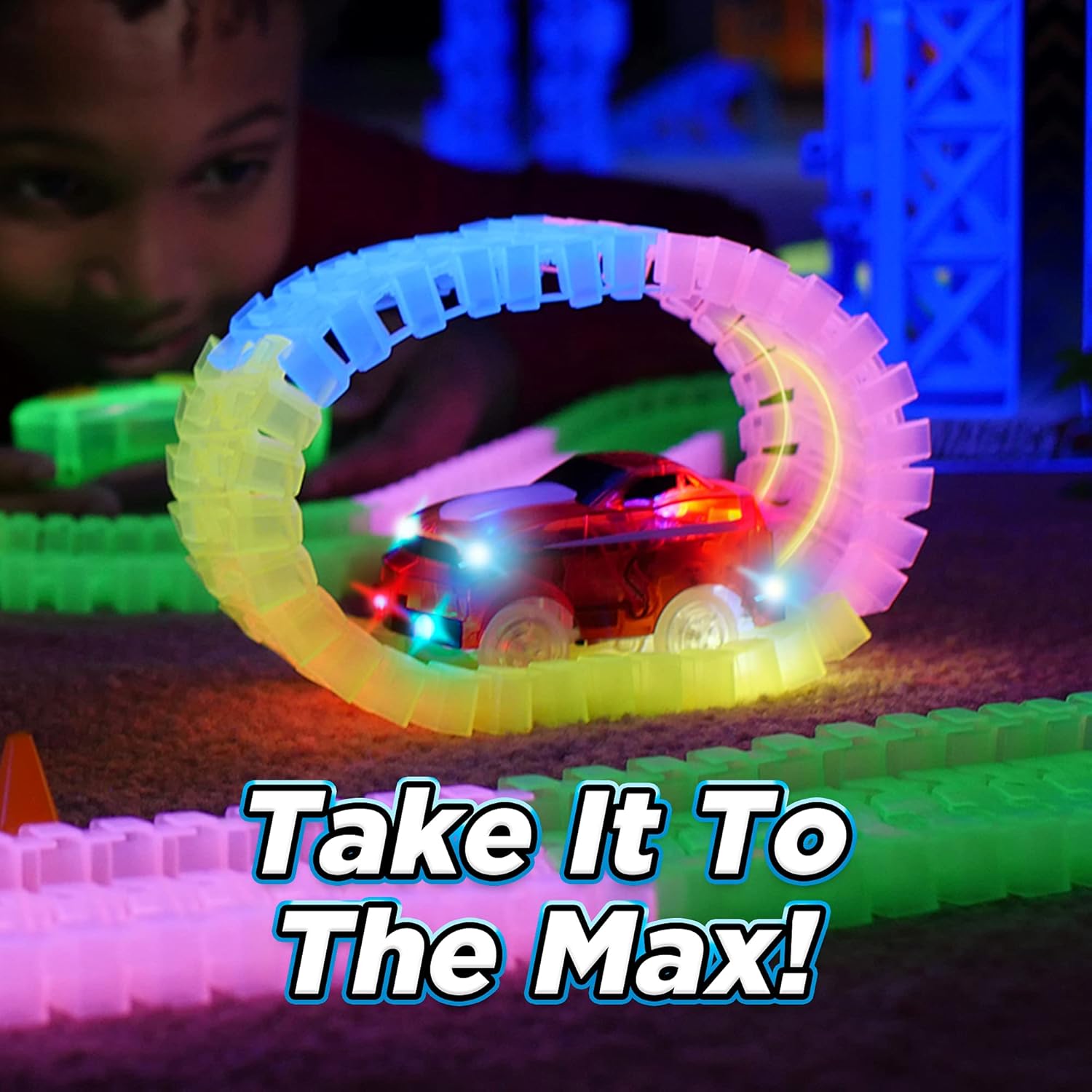 مجموعة مضمار السباق المضيء 220 قطعة مع سيارة - KIDSBOX