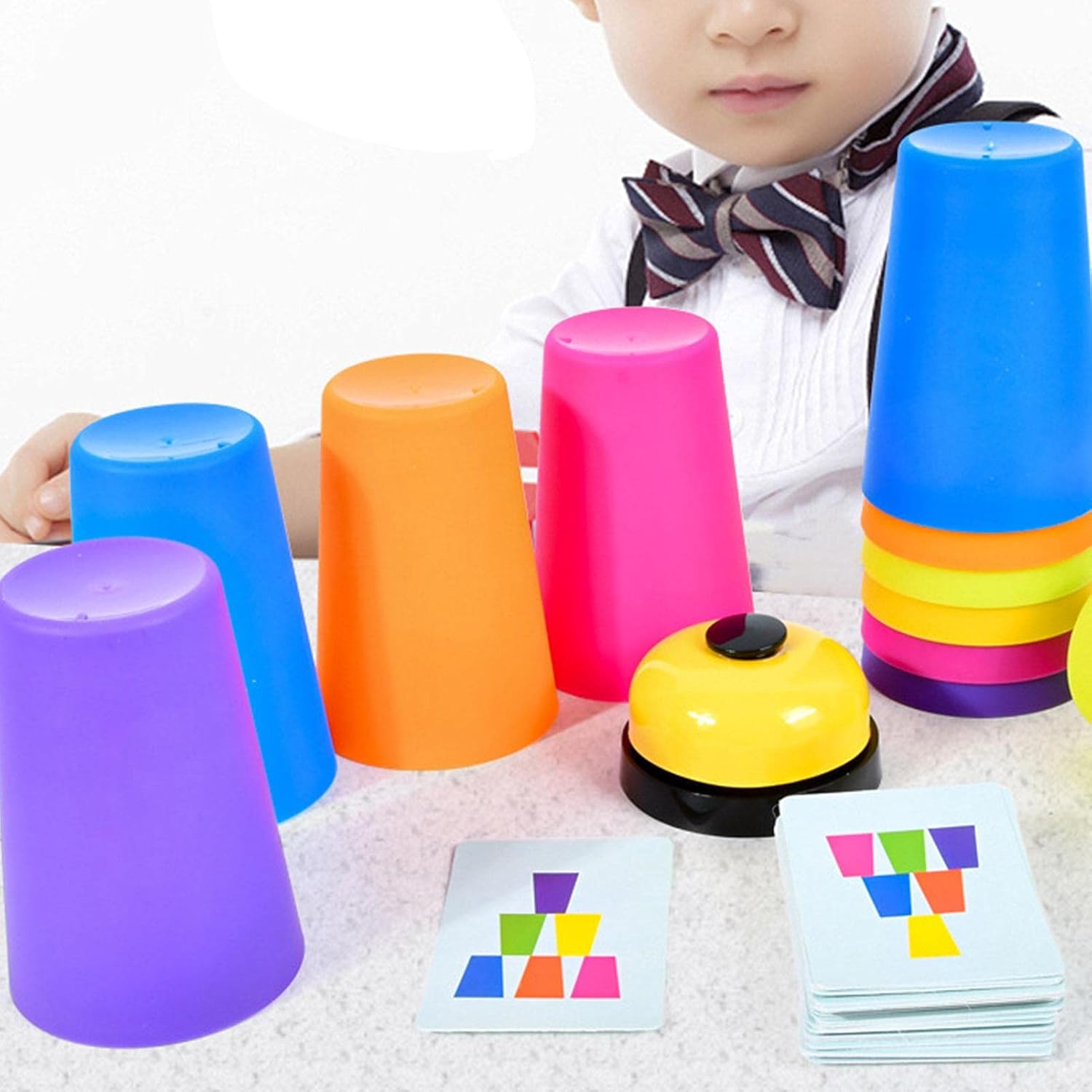 مطابقة الأكواب الملونة - KIDSBOX