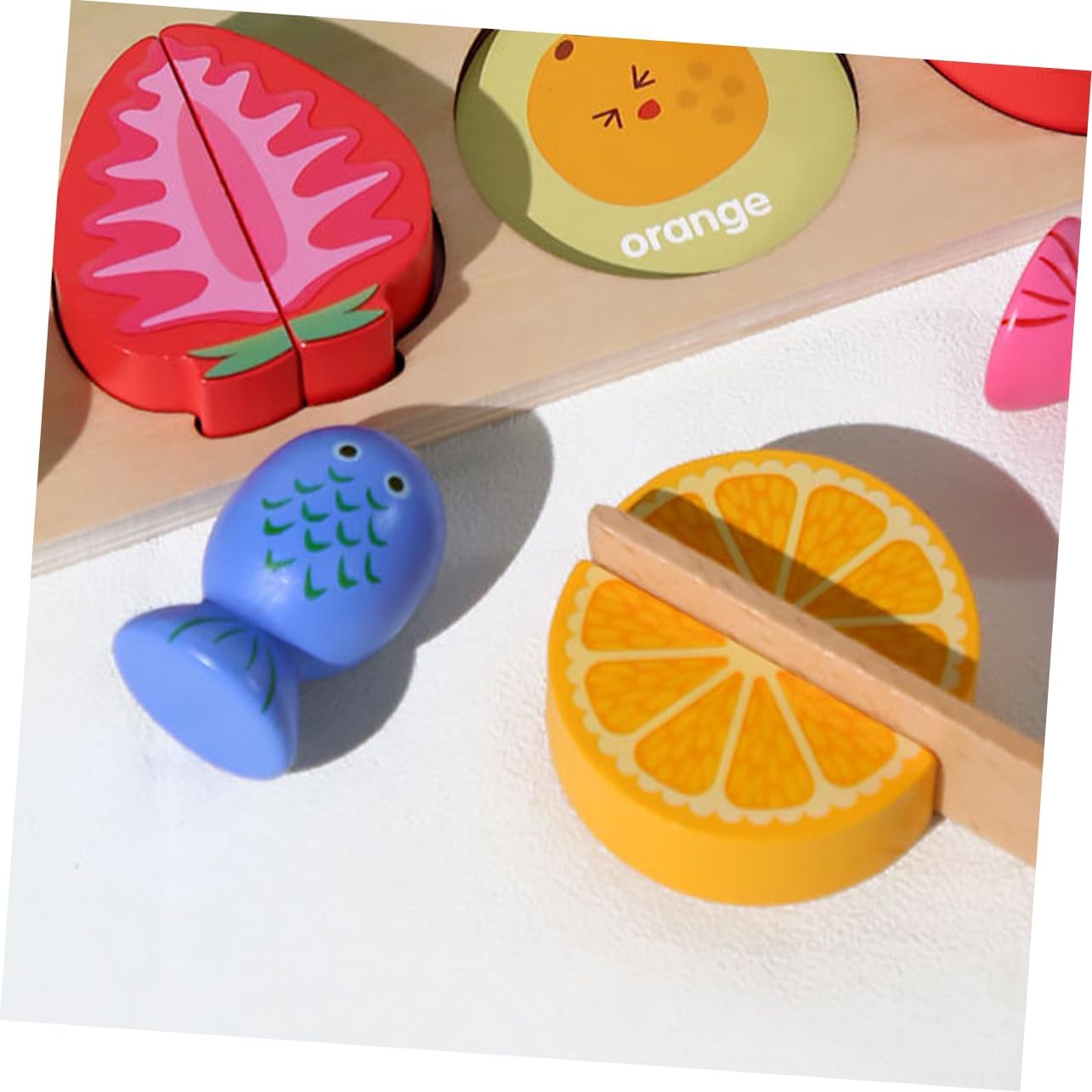 تطابق الاشكال و صيد الاسماك مزودة باشكال الفواكة الخشبية 3in1 - KIDSBOX